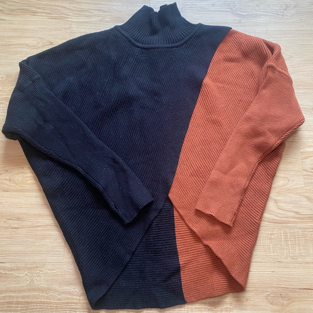 Moonflower the Label Orange and Black Turtleneck Sweater